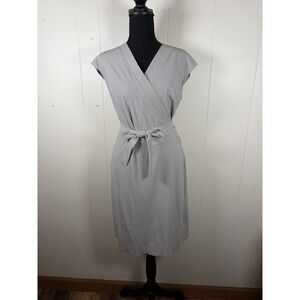 Athleta Newport Wrap Dress Women's XS Gray White Stripe Cap Sleeve Lightweight